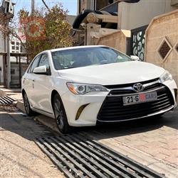 تۆیۆتا کامری